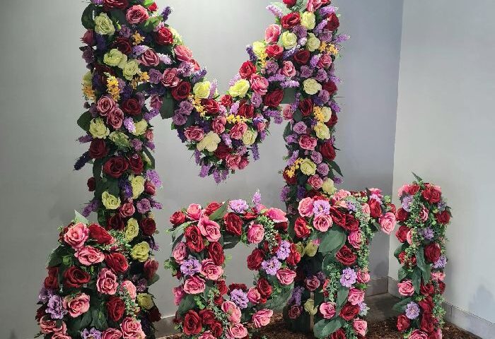 Posebne Marti cvjetne dekoracije  povodom rođendana