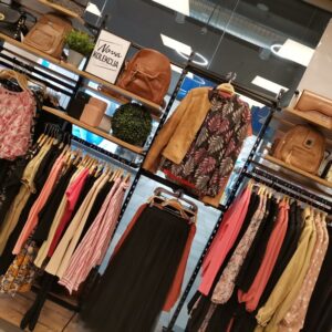 Valentinovo u AMDS Jeans trgovini – 40% na zimsku kolekciju i 20% na novu kolekciju proljeće-ljeto 2021
