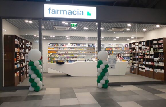 Otvorena Farmacia – na 1. katu do caffe bara